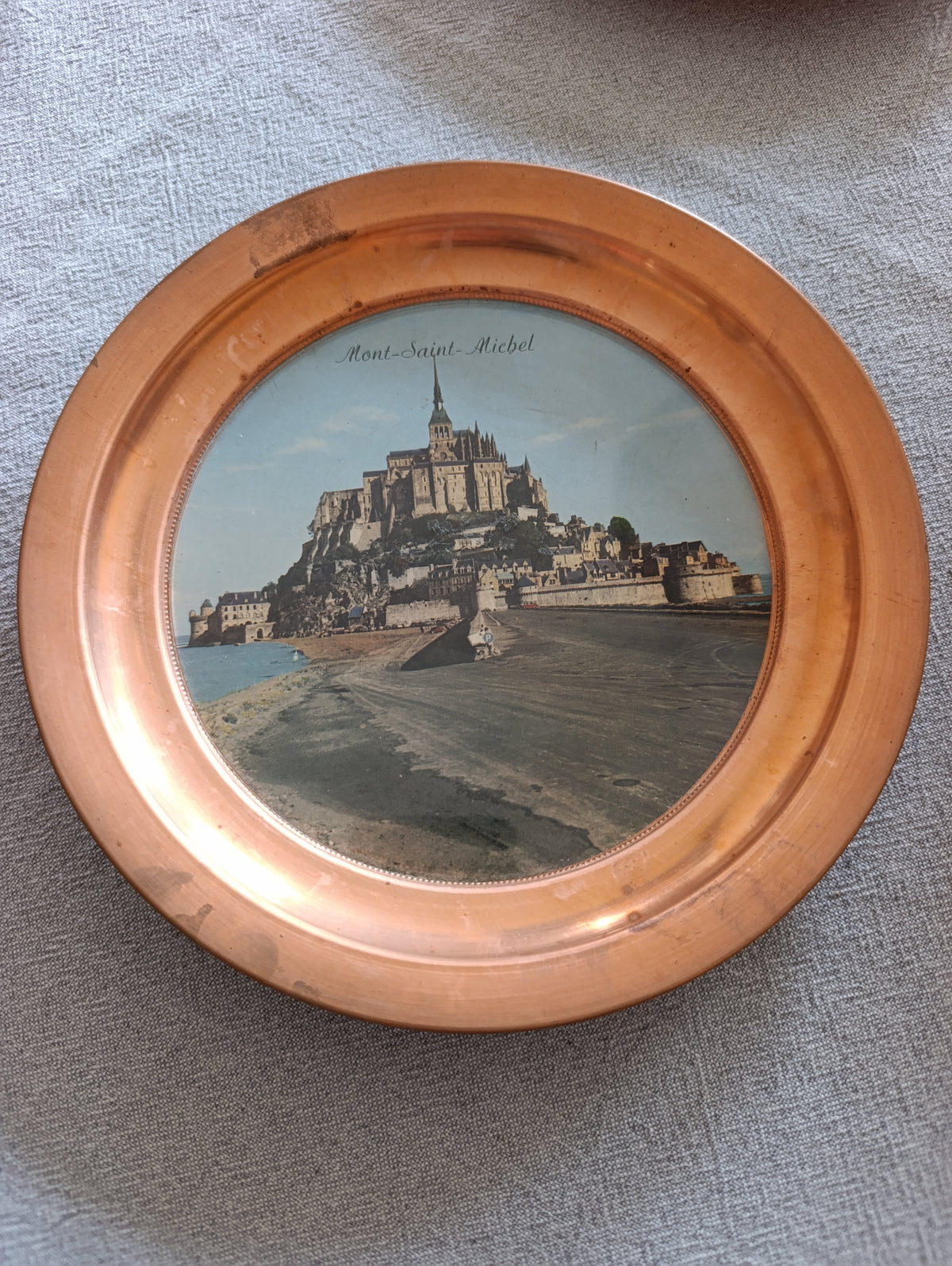 Lot de 6 assiettes murales vintage en cuivre, monuments de France
