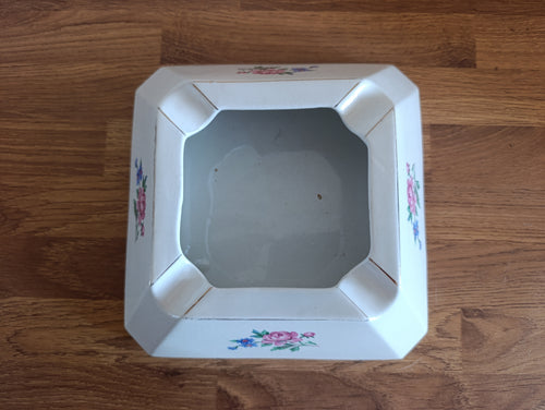Fond du cendrier avec tampon Lunéville KG Made in France